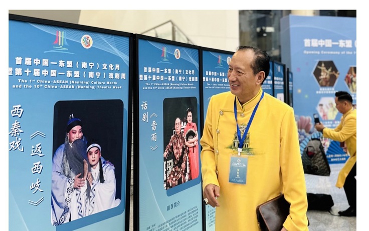 Nghệ sĩ Văn Hải: Gần 200 lần vào vai Bác Hồ vẫn thấy… mới