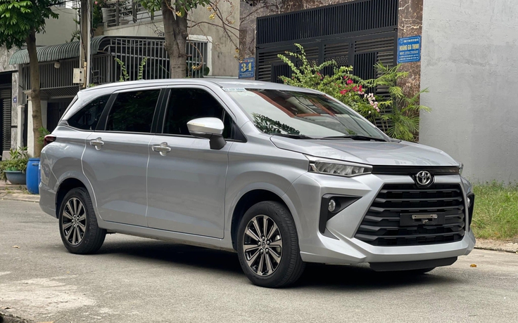 Dân buôn xe cũ 'ôm' Toyota Avanza MT lo lắng bị 'lỗ' nặng