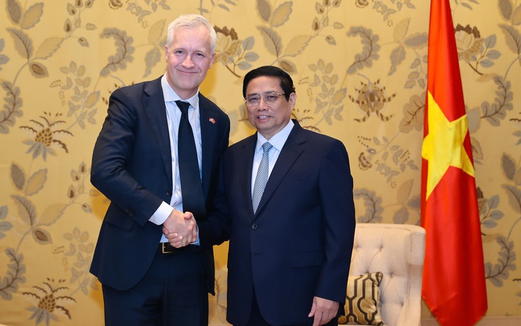 'Ông lớn' ngoại đầu tư tỉ USD làm dự án điện gió tại Bình Thuận 'Ông lớn' ngoại đầu tư tỉ USD làm dự án điện gió tại Bình Thuận