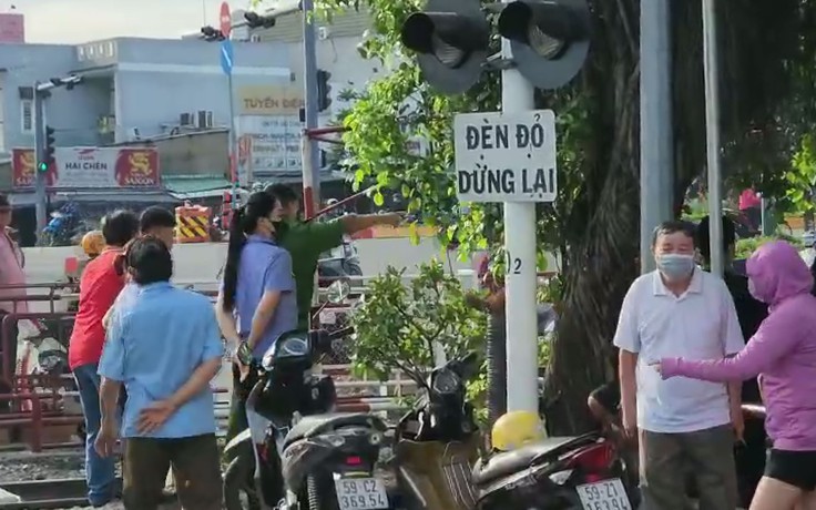 Tai nạn tàu hỏa lúc sáng sớm ở TP.HCM, người đàn ông tử vong