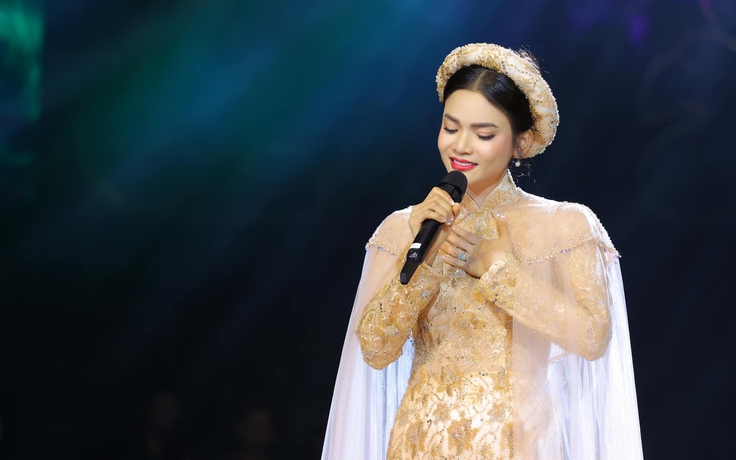 Phạm Phương Thảo, ca sĩ trẻ nhất được phong NSND Phạm Phương Thảo, ca sĩ trẻ nhất được phong NSND