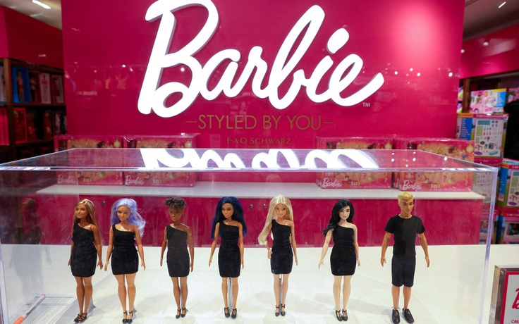 Búp bê Barbie lọt vào danh sách '100 phụ nữ quyền lực nhất' của Forbes