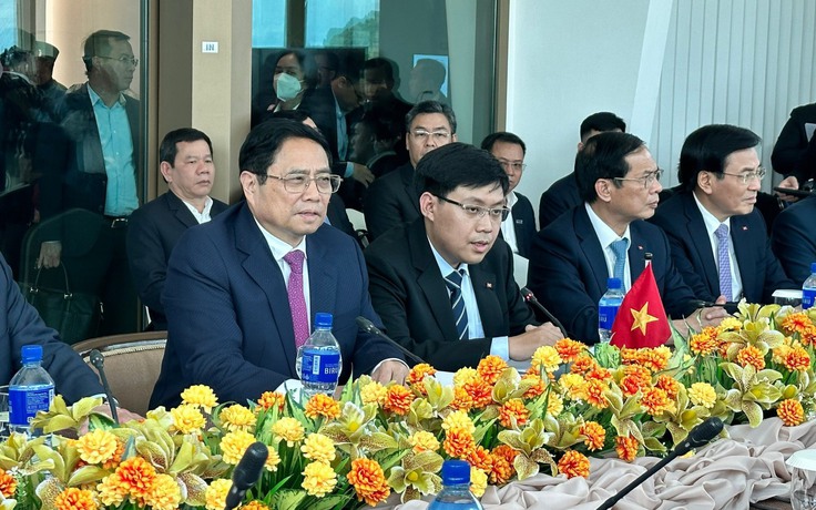 Thủ tướng đề nghị Brunei tạo điều kiện cho PetroVietnam tham gia hoạt động dầu khí Thủ tướng đề nghị Brunei tạo điều kiện cho PetroVietnam tham gia hoạt động dầu khí