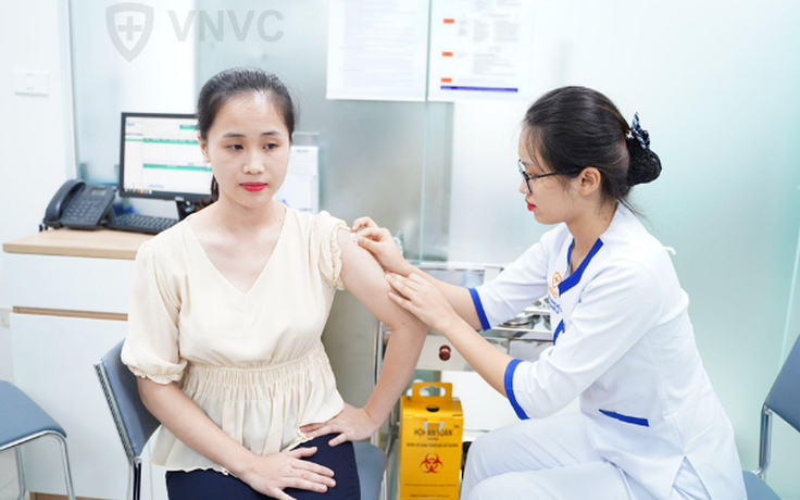 ‘Săn’ vắc xin phòng các bệnh ung thư đường tình dục