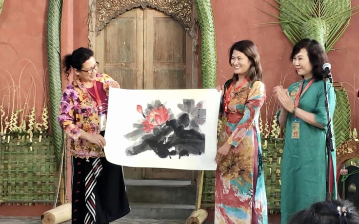 Họa sĩ nữ Việt tham gia Triển lãm Nghệ thuật Quốc tế Nữ 2023 ‘Journey Of Friendships’