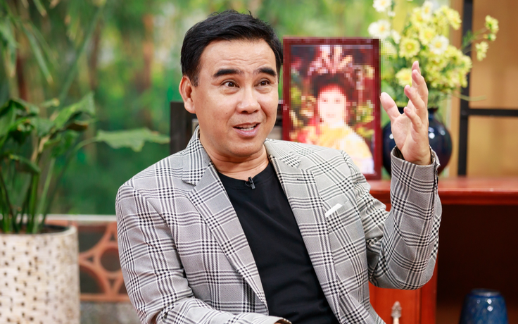 Quyền Linh: Tôi không lấy 30 năm sự nghiệp để thông đồng bán thuốc lừa người dân Quyền Linh: Tôi không lấy 30 năm sự nghiệp để thông đồng bán thuốc lừa người dân
