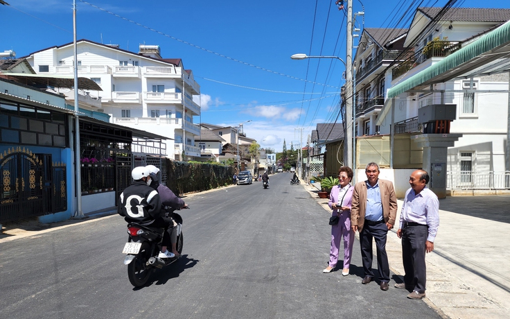 Người Đà Lạt 'bỏ' ngàn mét đất tiền tỉ để làm đường rộng đẹp