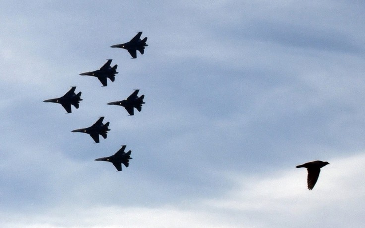Nga bất ngờ đóng không phận Saint Petersburg, UAV rơi gần Moscow và miền nam Nga