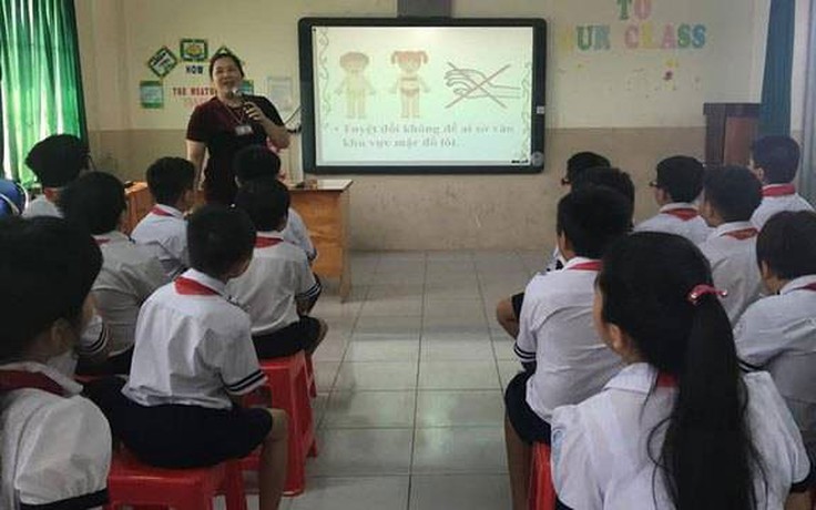 Thấy con xem 'phim người lớn', bạn sẽ làm gì? Thấy con xem 'phim người lớn', bạn sẽ làm gì?