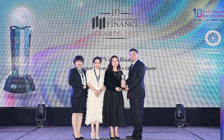 PVcomBank đạt ‘Môi trường làm việc tốt nhất và Ngân hàng hợp kênh phát triển nhanh nhất’