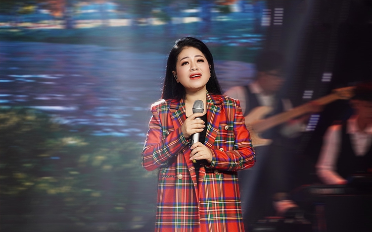 Ca sĩ Anh Thơ cover nhạc Sơn Tùng M-TP theo phong cách dân ca Ca sĩ Anh Thơ cover nhạc Sơn Tùng M-TP theo phong cách dân ca