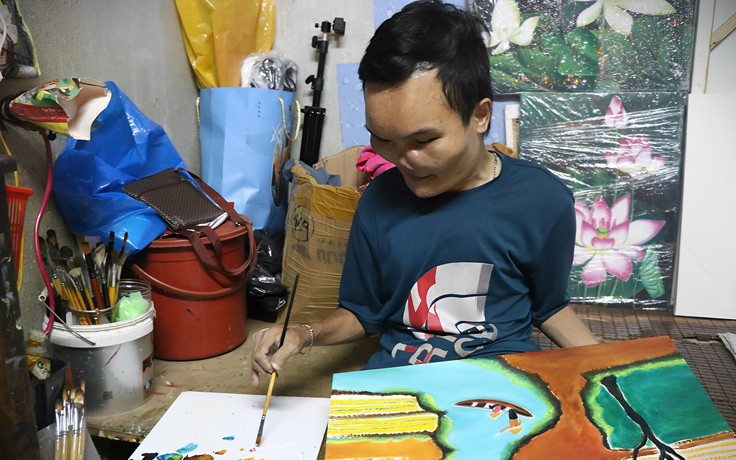 Phận đời sau tiếng rao ở TP.HCM: Không dành nước mắt cho điều khổ đau Phận đời sau tiếng rao ở TP.HCM: Không dành nước mắt cho điều khổ đau