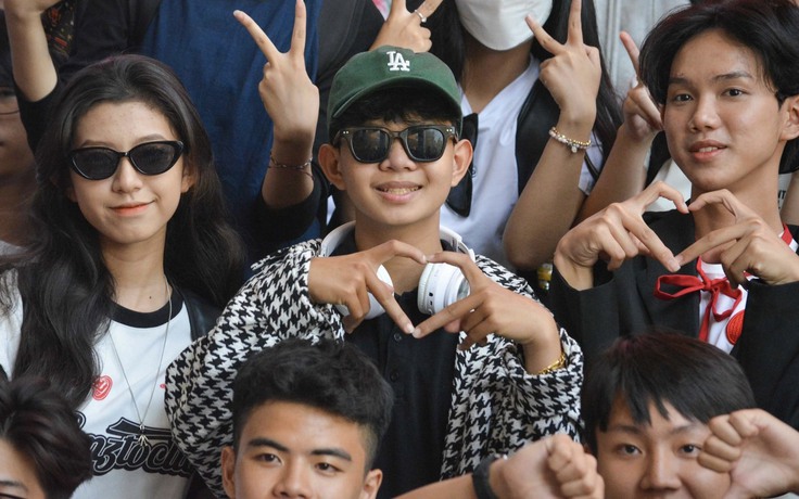 Có gì đặc biệt mà nhiều thí sinh xét tuyển học bạ vào Trường ĐH Văn Lang ngay trong đợt 1? Có gì đặc biệt mà nhiều thí sinh xét tuyển học bạ vào Trường ĐH Văn Lang ngay trong đợt 1?