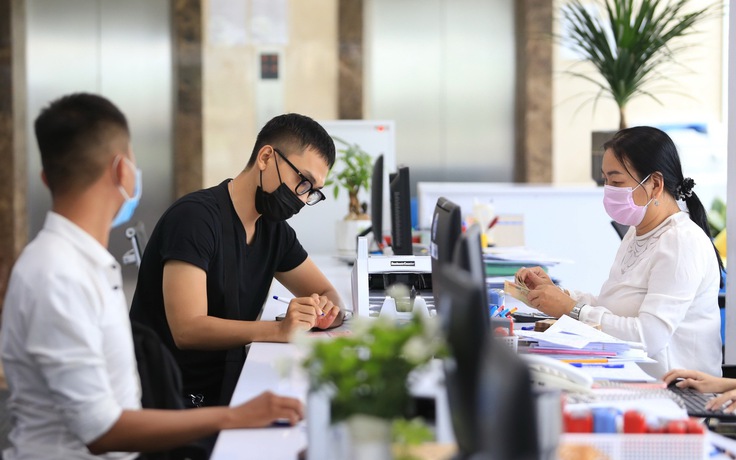 Cổ phiếu bất động sản, chứng khoán tăng cao sau thông tin giảm lãi suất Cổ phiếu bất động sản, chứng khoán tăng cao sau thông tin giảm lãi suất