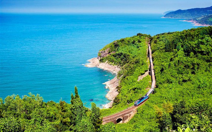 Hành trình xuyên Việt độc đáo trên tàu Thống Nhất lên báo Anh Hành trình xuyên Việt độc đáo trên tàu Thống Nhất lên báo Anh