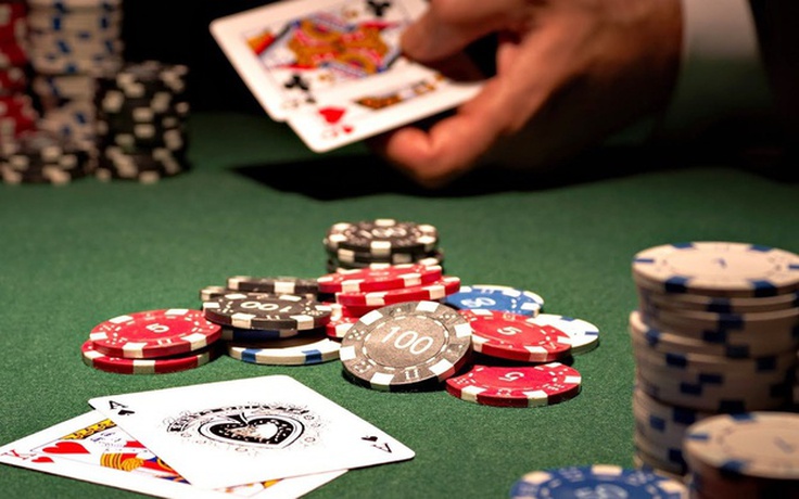 Tạm giữ 22 doanh nhân liên quan vụ chơi Poker tiền tỉ ở Vĩnh Phúc