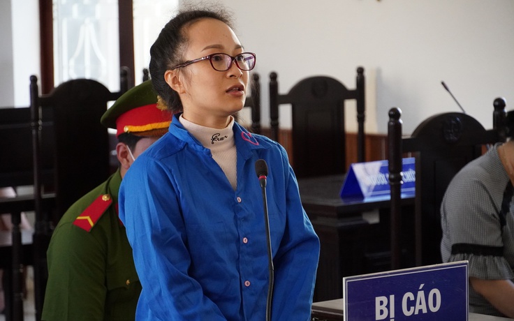 Kon Tum: Nhân viên ngân hàng lãnh án chung thân vì lừa đảo 25 tỉ đồng Kon Tum: Nhân viên ngân hàng lãnh án chung thân vì lừa đảo 25 tỉ đồng