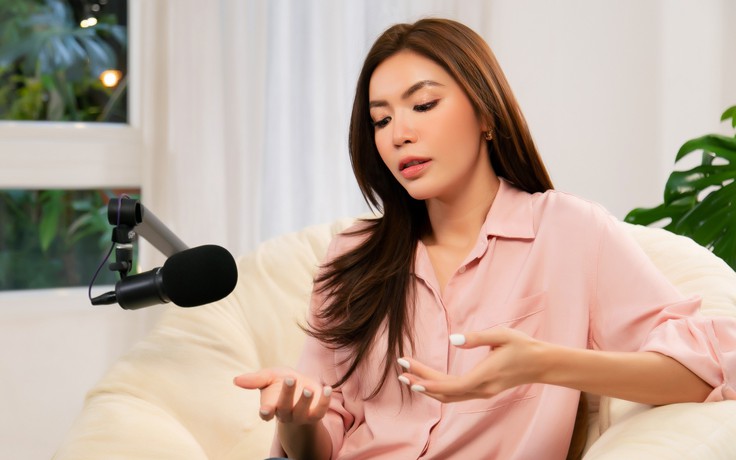 Minh Tú tiết lộ từng thấy tự ti, thất bại so với thành công của Hương Giang Minh Tú tiết lộ từng thấy tự ti, thất bại so với thành công của Hương Giang