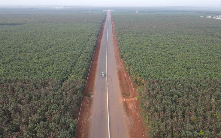 Cao tốc Phan Thiết - Dầu Giây: Tháo gỡ vướng mắc về thiếu hụt nguồn đất đắp