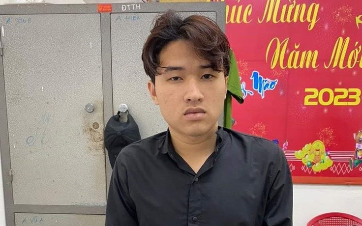 Bị can tàng trữ ma túy trốn truy nã, bị bắt vì mê… tắm biển Bị can tàng trữ ma túy trốn truy nã, bị bắt vì mê… tắm biển