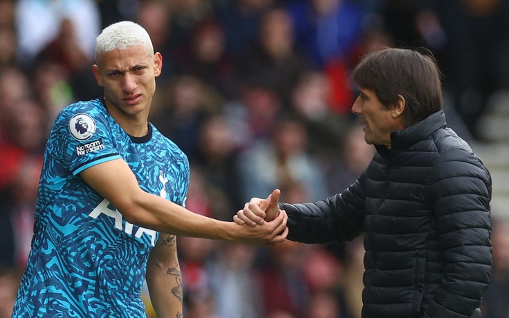Thực hư vụ sao Brazil cầm đầu nhóm chống đối HLV Conte ở Tottenham Thực hư vụ sao Brazil cầm đầu nhóm chống đối HLV Conte ở Tottenham