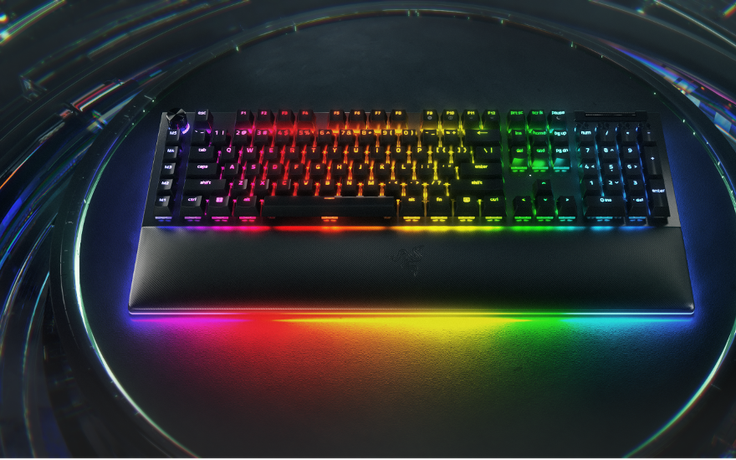 Razer ra mắt bàn phím BlackWidow V4 Pro chuyên dành cho game thủ Razer ra mắt bàn phím BlackWidow V4 Pro chuyên dành cho game thủ