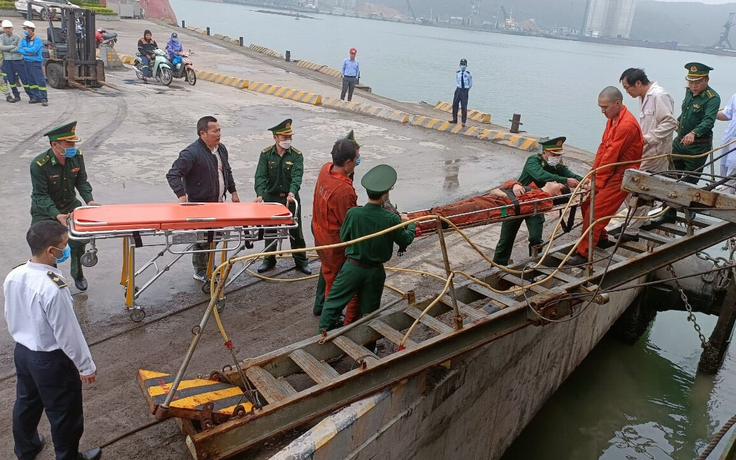 3 thuyền viên Trung Quốc gặp nạn trên tàu, nghi do ngạt khí