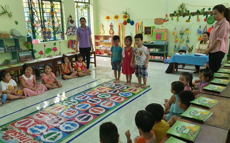 Nguyên tắc giúp trẻ mầm non học tiếng Anh mà không áp lực 'con nhà người ta'