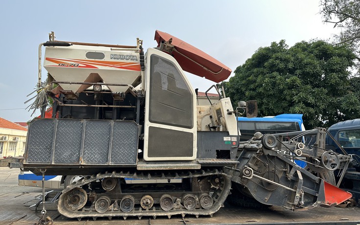 Tây Ninh: Khởi tố 5 bị can trong đường dây buôn lậu máy công nông nghiệp