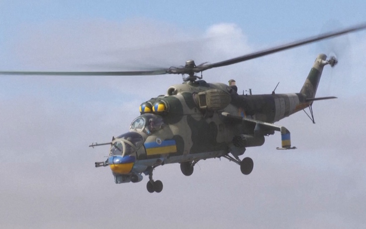 Phi công Ukraine bay trực thăng thời Liên Xô, mơ lái Apache, Black Hawk của Mỹ