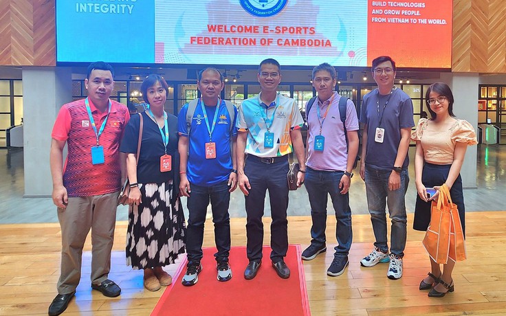 HLV trưởng đội eSport Việt Nam bất ngờ không có tên trong danh sách dự SEA Games 32