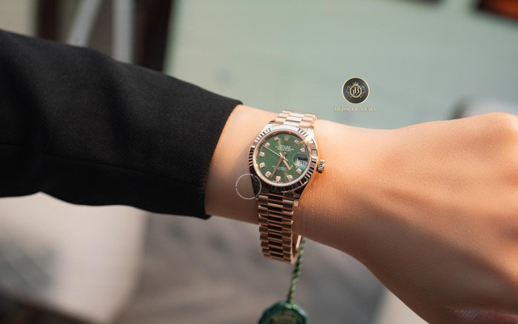 Top 3 mẫu đồng hồ thanh lịch tại Boss Luxury quý cô nhất định phải sở hữu