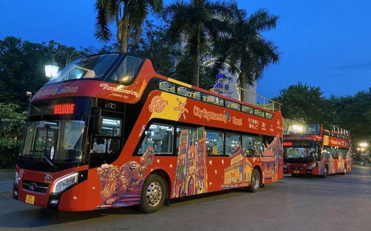 Du lịch Hà Nội miễn phí bằng xe buýt 2 tầng trong dịp nghỉ lễ 30.4