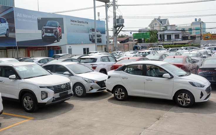 Ô tô nhập khẩu vào Việt Nam sụt giảm, xe từ Thái Lan vẫn chiếm ưu thế