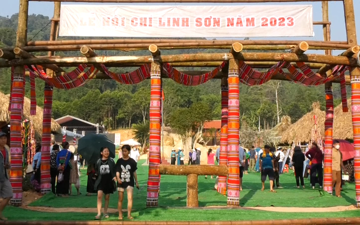 Thanh Hóa tổ chức lễ hội Chí Linh sơn Thanh Hóa tổ chức lễ hội Chí Linh sơn
