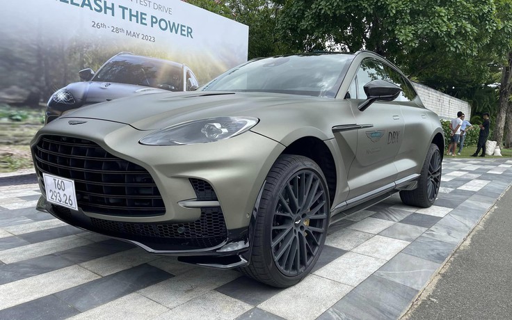 'Soi' siêu xe SUV Aston Martin DBX707 giá 22 tỉ đồng tại Việt Nam