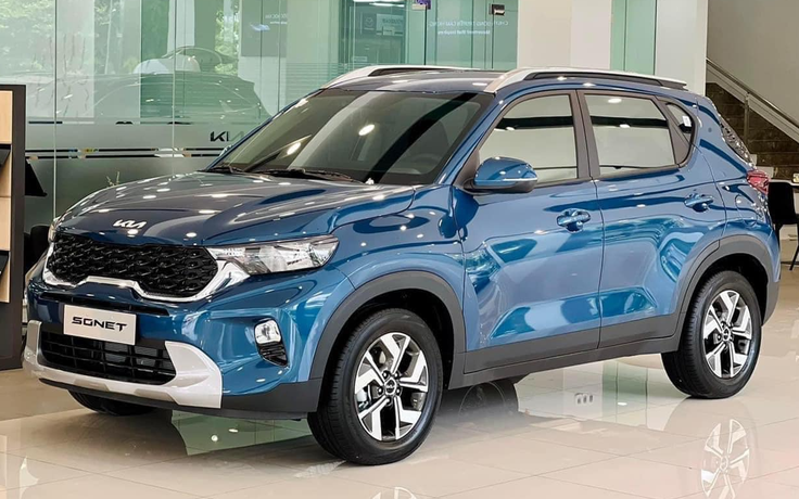 Giá bán Kia Sonet tại Việt Nam giảm 45 triệu đồng, đấu Toyota Raize