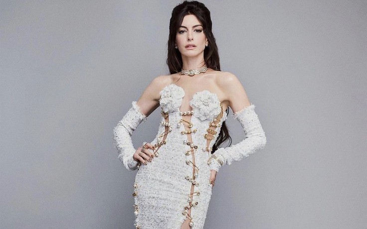 Anne Hathaway, nữ thần Met Gala năm nay? Anne Hathaway, nữ thần Met Gala năm nay?