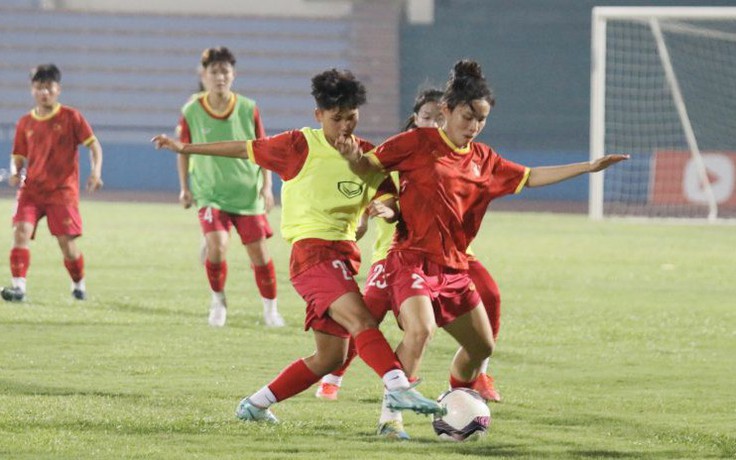 Đội nữ U.20 Việt Nam tăng cường độ tập luyện để chuẩn bị gặp Iran, Úc