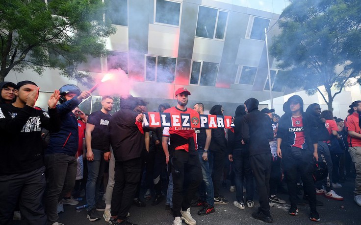 PSG tăng cường an ninh bảo vệ an toàn cho Neymar và Messi