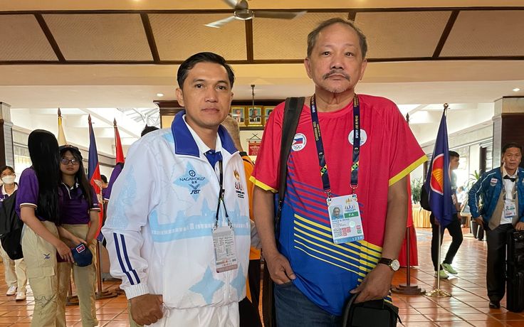 Huyền thoại billiards Efren Reyes ở tuổi 69 vẫn chinh chiến tại SEA Games 32