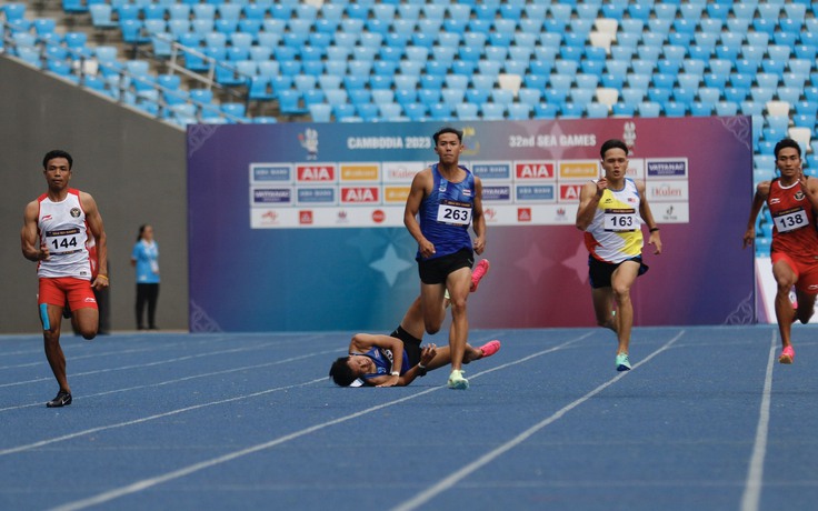 Kỷ lục gia điền kinh SEA Games nội dung 200 m bị ngã và bỏ cuộc