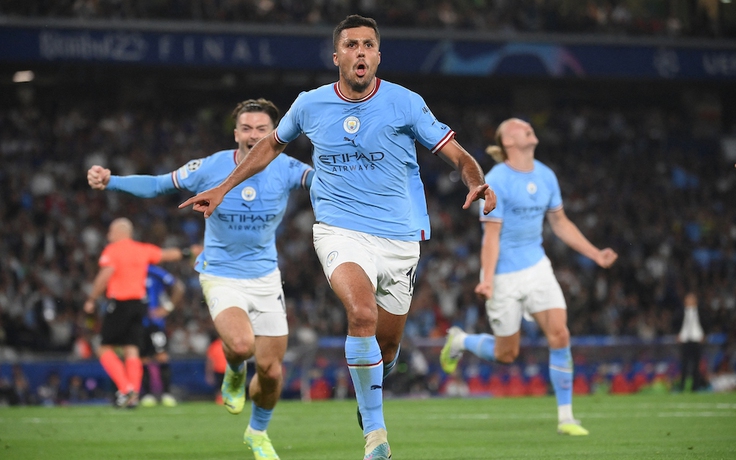 Người hùng Rodri xúc động sau pha lập công giúp Man City hoàn thành giấc mơ