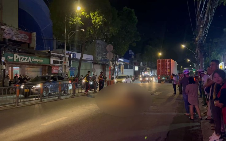Tai nạn thương tâm trong đêm trước chợ Hạnh Thông Tây