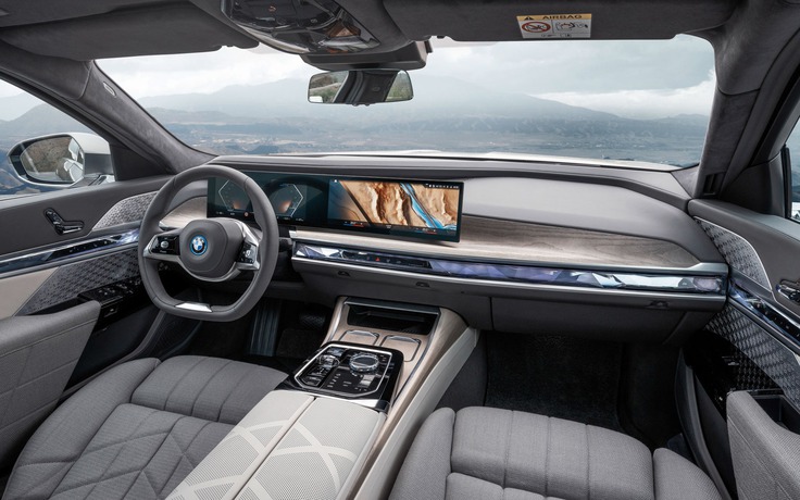 Một số xe BMW 7-Series và i7 2023 có hàng ghế trước gây 'nguy hiểm'