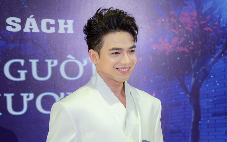 MC - diễn viên Hải Triều: 'Tôi không viết sách để PR bản thân' MC - diễn viên Hải Triều: 'Tôi không viết sách để PR bản thân'