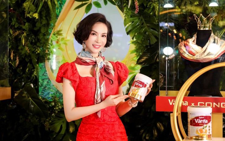 Sự kiện tôn vinh 'Thanh Xuân Hoàng Kim' thu hút đông đảo người trưởng thành Việt