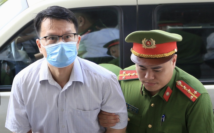 Vụ 'chuyến bay giải cứu': Cựu đại sứ nói lý do thu thêm tiền người mãn hạn tù