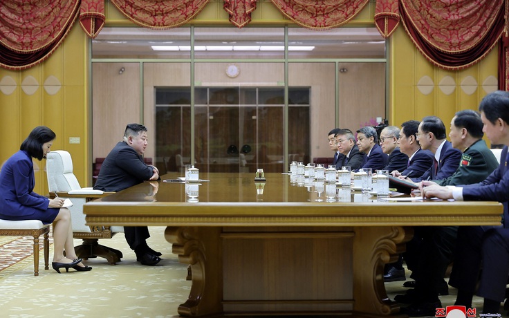 Ông Kim Jong-un gặp Ủy viên Bộ Chính trị Trung Quốc