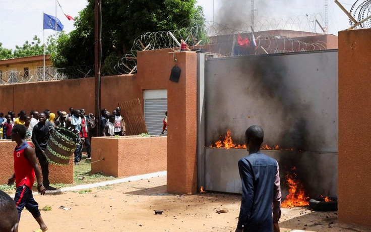 Lãnh đạo các nước Tây Phi cảnh báo sử dụng vũ lực để can thiệp vào Niger